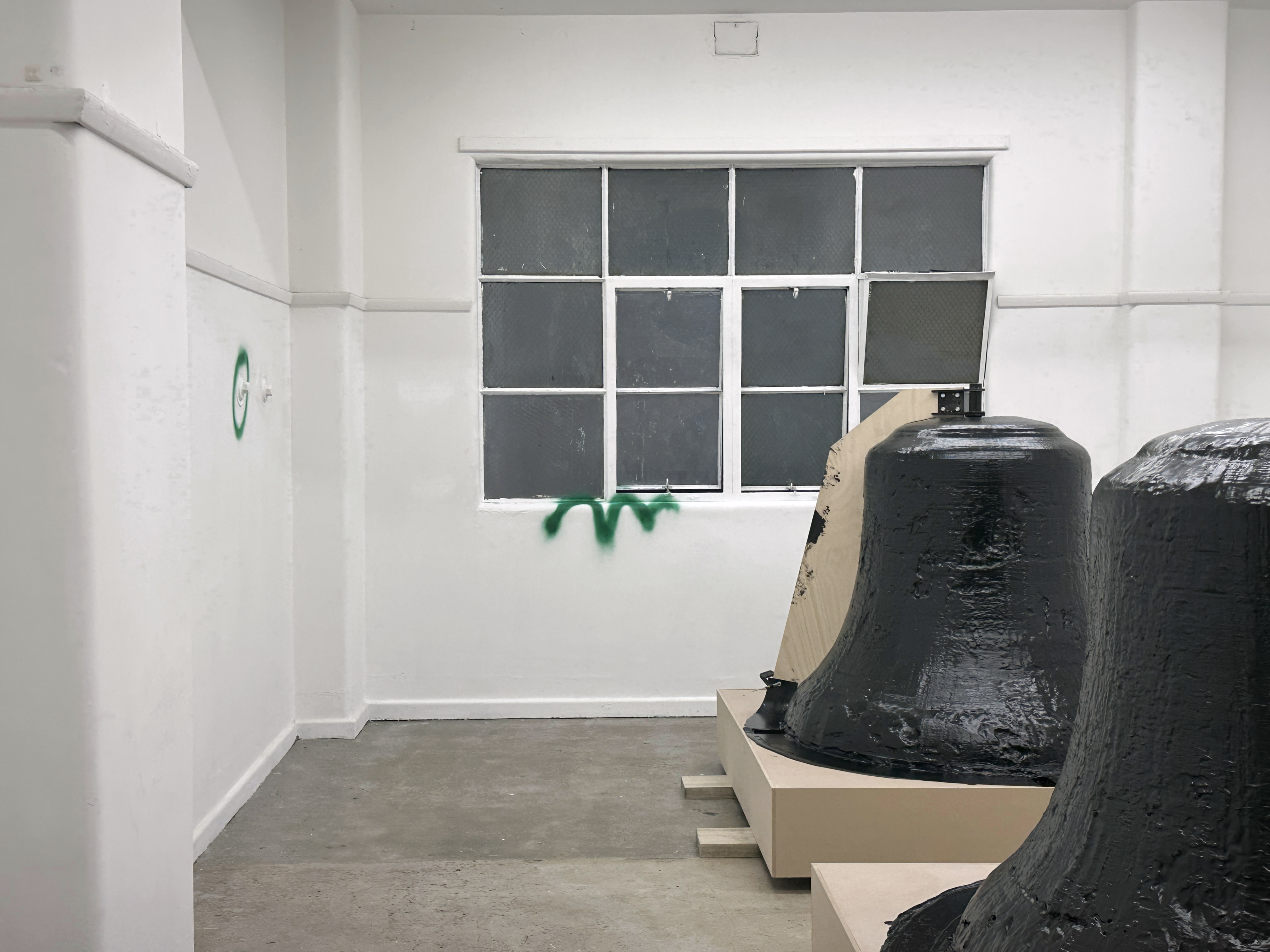 GREEN CORONET thumbnail image